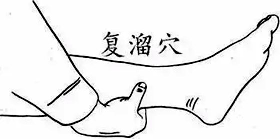 为甚么有的人轻易出汗,爱出汗的人是甚么体质