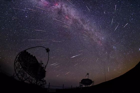 为甚么会有流星雨,流星雨是怎样构成的