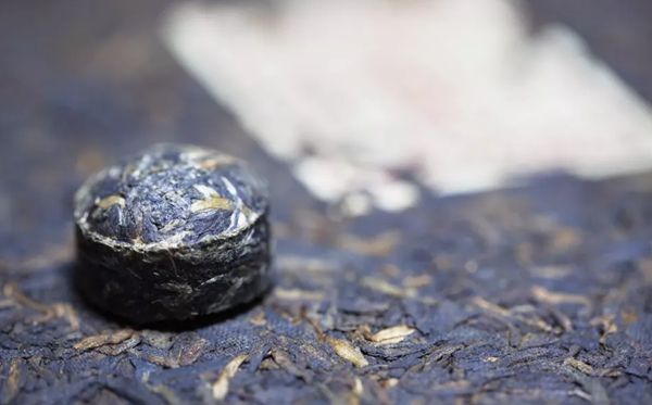 为甚么普洱茶是357克,七子饼茶357克的由来