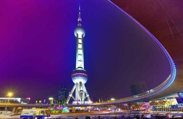 上海西方明珠播送电视塔 （ 5A景区 ）