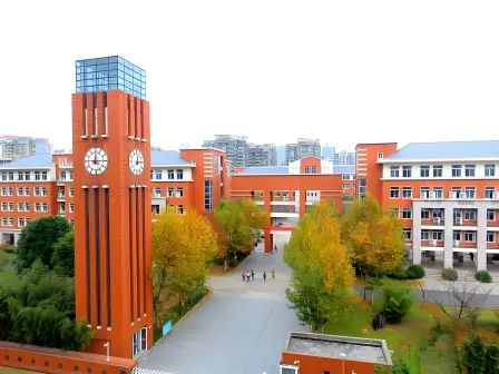 南京市建邺高等中学在南京的排名第几,南外属于甚么条理？