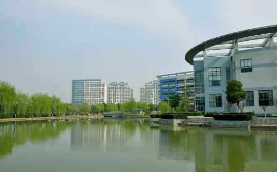 南京市江宁高等中学简介概略（建校汗青、地点、师资、校训、情况）
