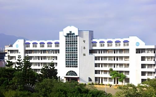 福建省长乐第七中学简介概略（建校汗青、地点、师资、校训、情况）