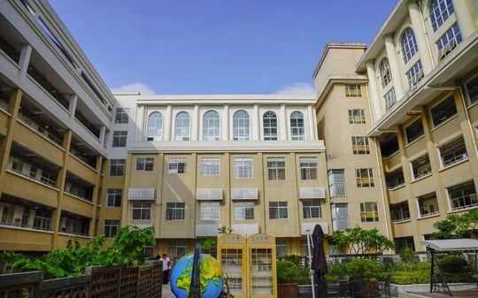 福建省福州屏东中学在福州的排名第几,属于甚么层次？